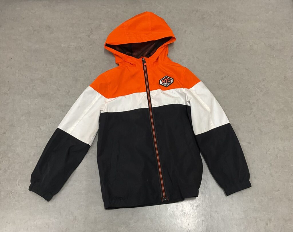 Bildmaterial – Fundsachen – Grundschule an der Weinau